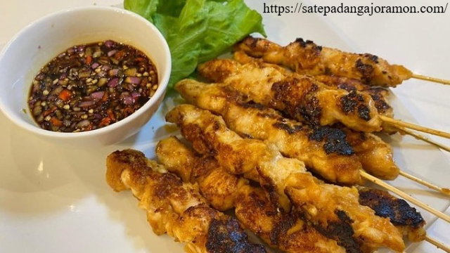5 Sate Favorit dan Ter Hits Dari sate Ayam Sampe Sate Kambing