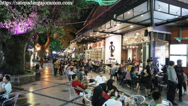 Wisata Kuliner Medan yang Buka Hingga Tengah Malam